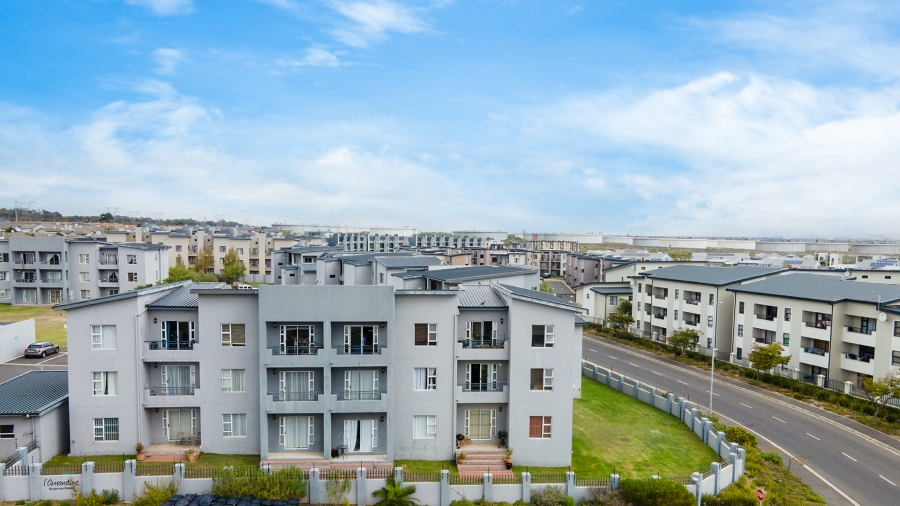 2 Bedroom Property for Sale in Burgundy Estate Western Cape
